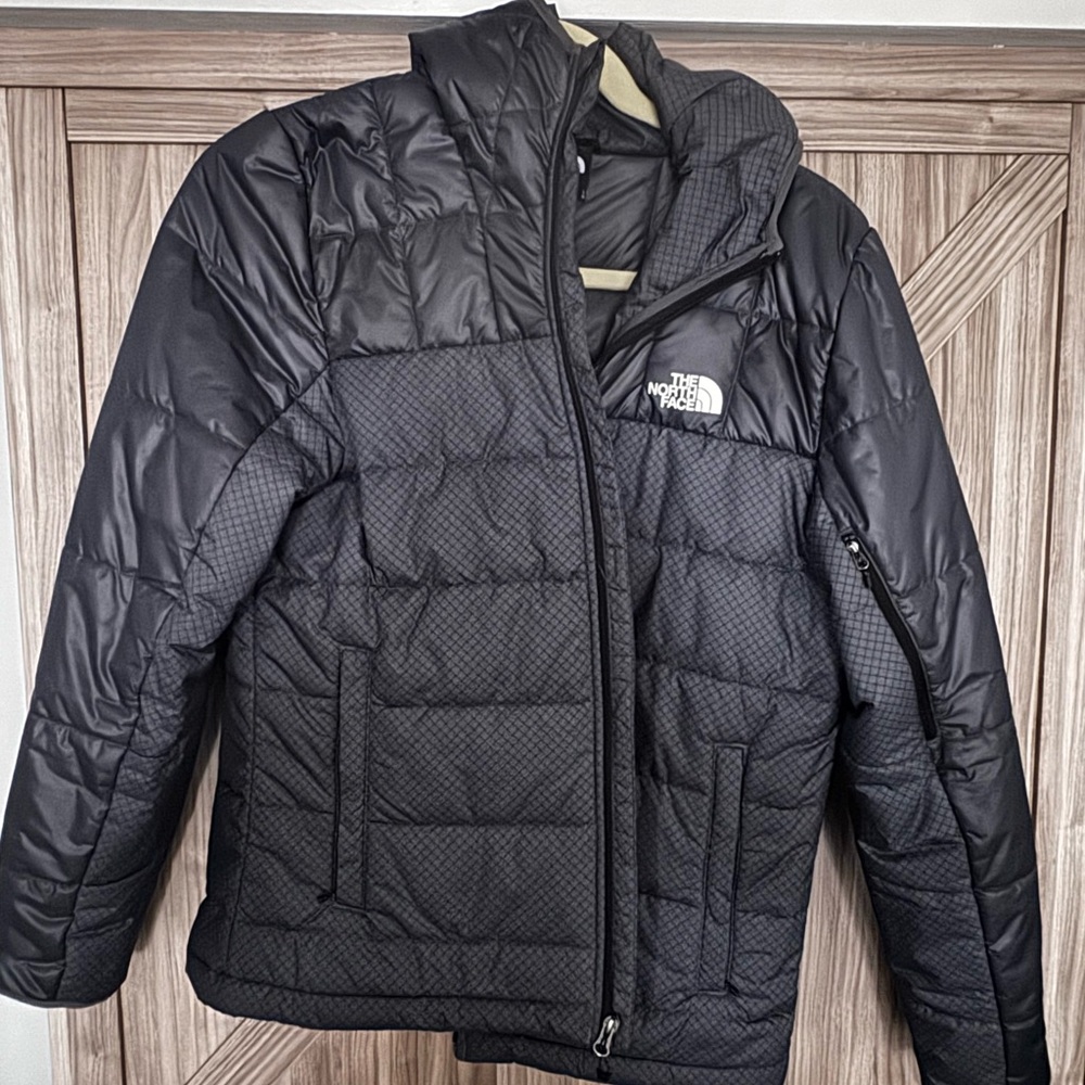 The North Face Men's Quilted Black Puffer Jacket